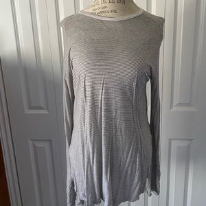 Long sleeve Zara top with side slitts